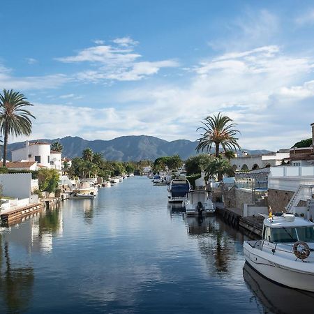Pierre & Vacances Empuriabrava Marina Bagian luar foto