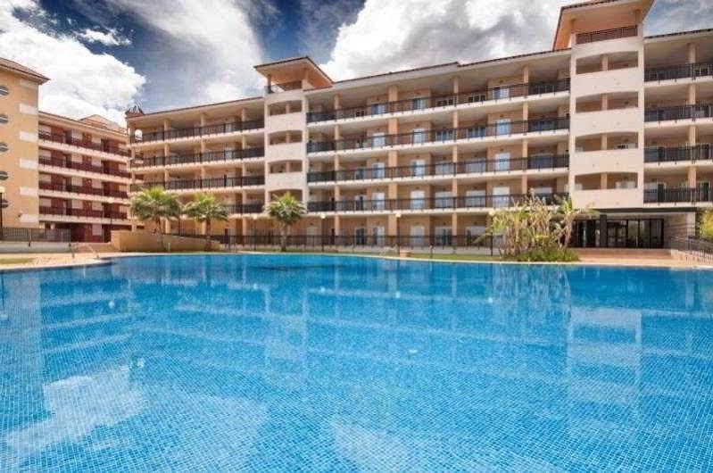 Pierre & Vacances Empuriabrava Marina Bagian luar foto