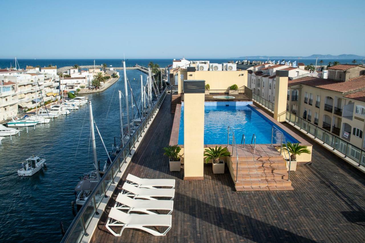 Pierre & Vacances Empuriabrava Marina Bagian luar foto