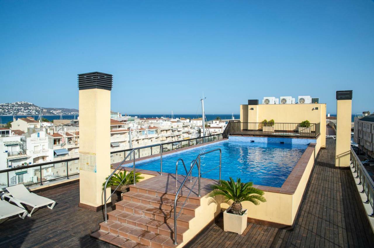 Pierre & Vacances Empuriabrava Marina Bagian luar foto